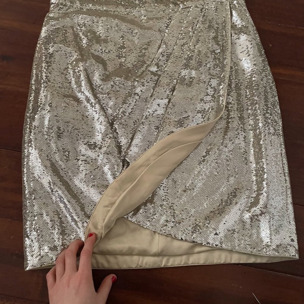 BCBG disco skirt / NWT / sequin mini skirt!